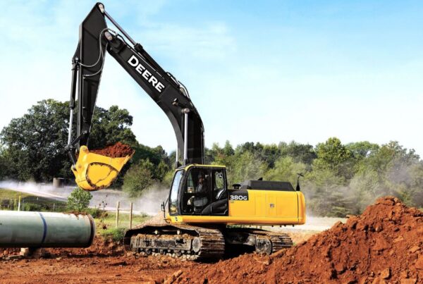 John Deere 380G LC Excavator