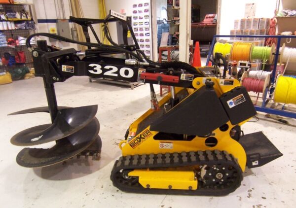 Boxer 320 Mini-Skid Steer Key Features