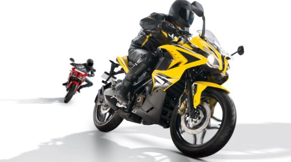 bajaj pulsar rs 200 Bike 15