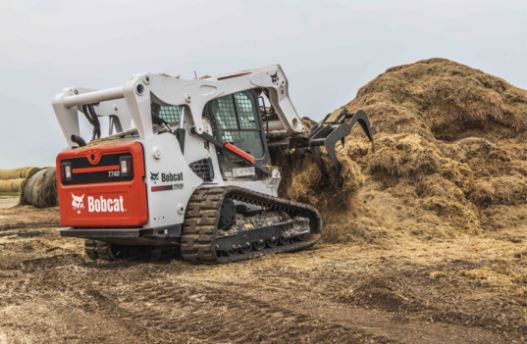 Bobcat T740 Compact Track Loader Specifications