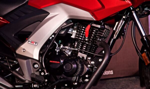 Honda CB Unicorn 160 engine