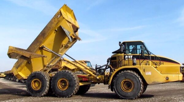 CAT 740 Articulated Dump Truck specifications